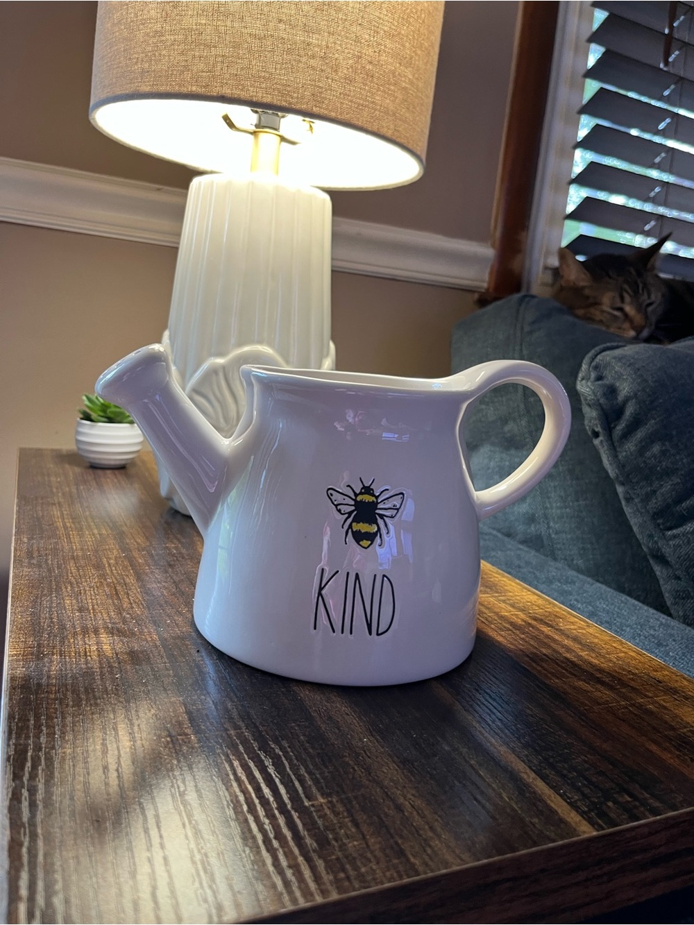 Rae Dunn Bee collection watering can 🐝🐝🐝🐝